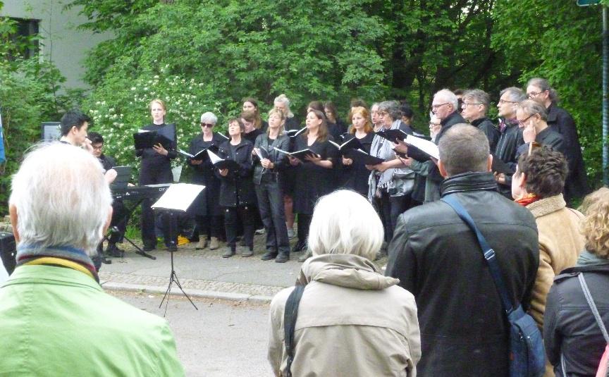Foto: Der REFUGIO-Chor singt