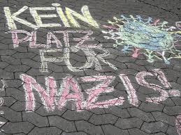 Kreidezeichnung mit dem Text: Kein Platz für Nazis