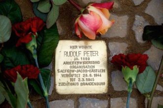 Foto des Stolpersteins für Rudolf Peter